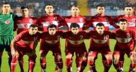 2013-u20-dunya-kupasi-na-katilacak-olan-u20-lerimizin-kadrosu-aciklandi-futbolistan