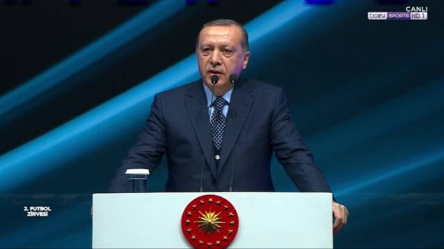 Futbol Zirvesi Cumhurbaskani Erdogan
