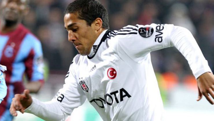 jJlio Alves Besiktas