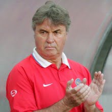 Guus Hiddink Futbolistan