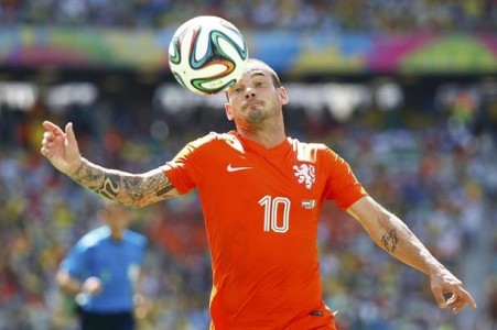 Wesley-Sneijder-Transfer-Manchester-United