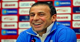 a milli futbol takimi teknik direktoru abdullah avci turkiye romanya maci futbolistan