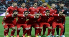 A Milli Takım, FIFA sıralamasında 9 basamak yükseldi!.. 2 a-milli-takim-fifa-siralamasinda-dokuz-basamak-yukseldi-futbolistan