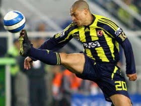 alex de souza fenerbahce futbolistan