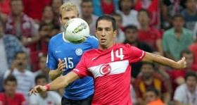 atletico madrid e transfer olan arda turan milli macta sakatlandi 3 hafta yok futbolistan