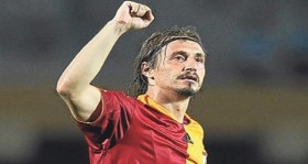 ayhan akman sezon sonunda futbolu birakiyor futbolistan