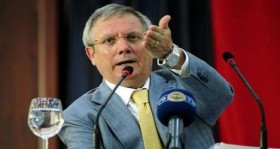 aziz-yildirim-fenerbahce-ye-verilen-ve-verilecek-her-zararin-hesabi-sorulacak-futbolistan