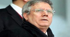 aziz-yildirim-ilhan-eksioglu-ve-sekip-mosturoglu-nun-kulupten-ihraci-istendi-futbolistan