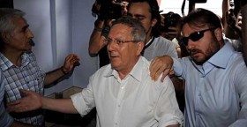 aziz yildirim taburcu edildi futbolistan e1311860298967