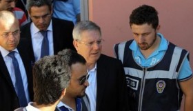 Aziz Yıldırım'ın Sorgusu Bitti Karar Bekleniyor Futbolistan aziz yildirimin sorgusu bitti karar bekleniyor futbolistan1 e1310144668784