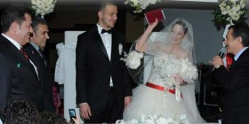 batuhan karadeniz eda bas evlendi