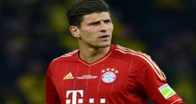 bayern munih te mario gomez soku futbolistan