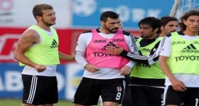 besiktas antrenmaninda olay almeida cenk i tartakladi futbolistan