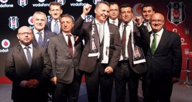 besiktas-baskani-fikret-orman-hedefimiz-vodafone-arena-yi-30-agustos-ta-bitirmek-futbolistan