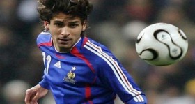 besiktas escude yi borsaya bildirdi futbolistan