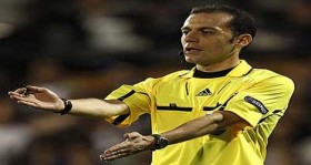 besiktas galatasaray derbisini cuneyt cakir yonetecek futbolistan
