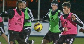 besiktas-idmaninda-olay-fernandes-ile-gokhan-suzen-yumruklasti-futbolistan