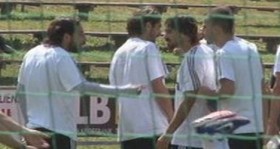 besiktas-idmanıinda-olay-veli-olcay-kapisti-futbolistan