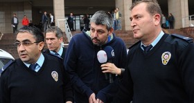 besiktas-in-eski-kalecisi-fevzi-tuncay-tutuklandi-futbolistan