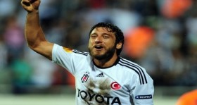 besiktas ta egemen soku futbolistan