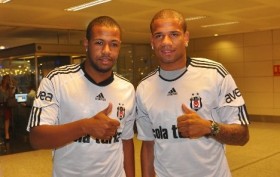besiktasin yeni transferleri bebe ve sidnei istanbulda futbolistan e1309177684860