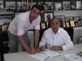 besiktasli hakan arikan mersin idman yurdunda futbolistan e1307544117657