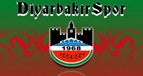 bir-tarih-daha-kapandi-diyarbakirspor-un-kapisina-kilit-vuruldu-futbolistan
