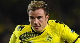 borussia-dortmund-lu-mario-gotze-bayern-munih-te-futbolistan