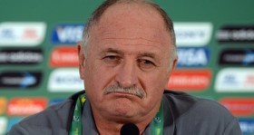 brezilyali-milli-takim-teknik-direktoru-felipe-scolari-istifa-etti-futbolistan