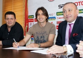 bucali musa aydin antalyasporda futbolistan e1307109237999