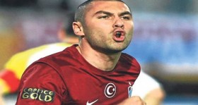 burak yilmaz galatasaray da futbolistan