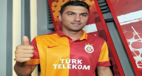 burak yilmaz resmen galatasaray da futbolistan1