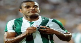 bursaspor da vederson ve bangura kupada yok futbolistan