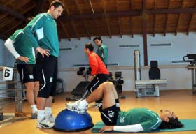 bursaspor salonda calisti futbolistan
