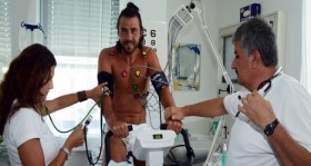 bursaspor-un-yeni-transferleri-frey-ve-civelli-saglik-kontrolunden-gecti-futbolistan