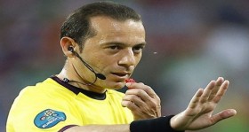 cuneyt-cakir-devler-ligi-finali-nde-futbolistan