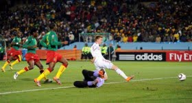 danimarka kamerun1.futbolistan