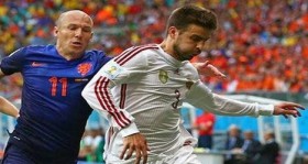 ddel-bosque-hollanda-hezimetinin-faturasini-pique-ye-kesti-futbolistan