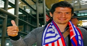 emre atletico madrid e imza atti futbolistan