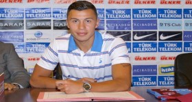 emre gural trabzonspor da futbolistan