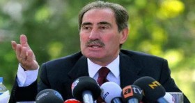 ertugrul gunay besiktas stadi tasisin futbolistan