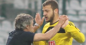 Eskisehirspor'da Olay Ersun Yanal ve Batuhan Arasında Küfürlü Tartışma Yaşandı Futbolistan eskisehirspor da olay ersun yanal ve batuhan arasinda kufurlu tartisma yasandi futbolistan