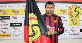 eskisehirspor hurriyet i transfer etti futbolistan