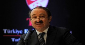 faruk ozak sike yasa degisikliginde oy kullanmadigini soyledi futbolistan