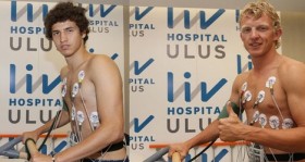 fenerbahce-de-salih-ve-kuyt-saglik-kontrolunden-gecti-futbolistan