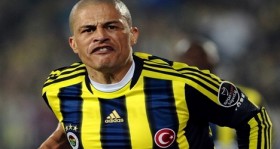 fenerbahce den alex e jubile teklifi futbolistan
