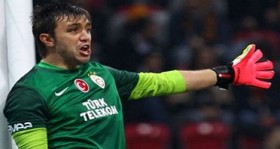 galatasaray-a-kotu-haber-muslera-derbide-yok-futbolistan