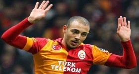 galatasaray-a-sekiz-milyon-euroya-geldi-bedelsiz-gitti-amrabat-antalyaspor-da-futbolistan