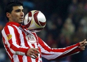 galatasaray atletico madridli reyesi renklerine bagliyor futbolistan e1307977832962