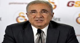 Galatasaray Başkanı Ünal Aysal; Fatih Terim ile aramızda sorun yok!.. 2 galatasaray-baskani-unal-aysal-fatih-terim-ile-aramizda-sorun-yok-futbolistan